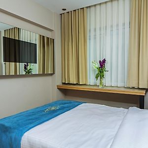 Uitgebreide Kamer met een King Size Bed